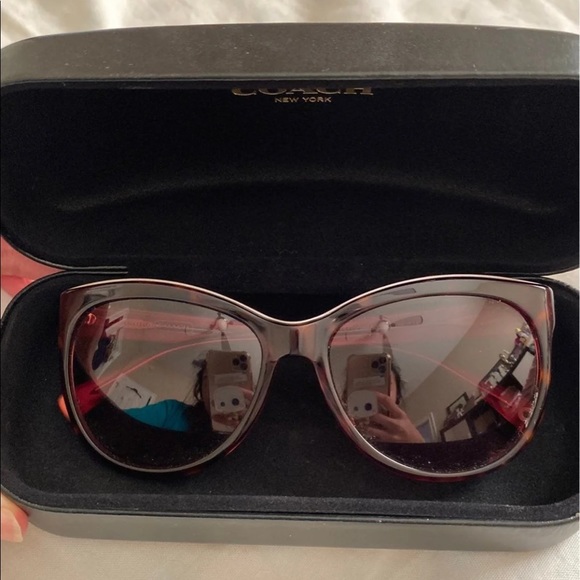 Coach Samantha Pink tortoise sunglasses HC8055 - Picture 4 of 10